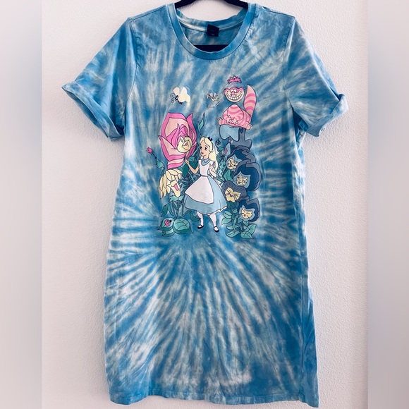 Disney Alice In Wonderland T-Shirt Dress - Picture 2 of 10